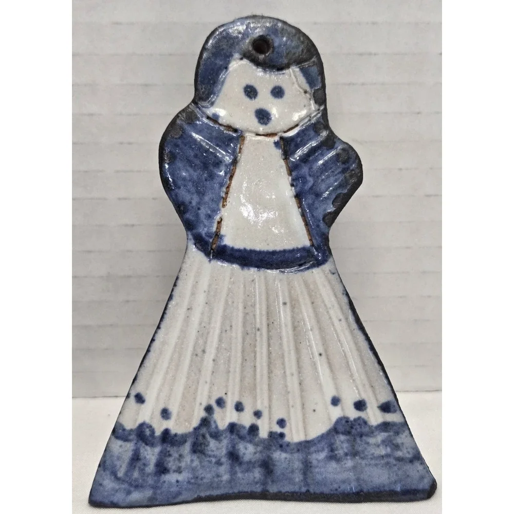 Vintage Blue & White Ceramic Wall Plaques - Set of 3 Folk Art Girl Ornaments 4